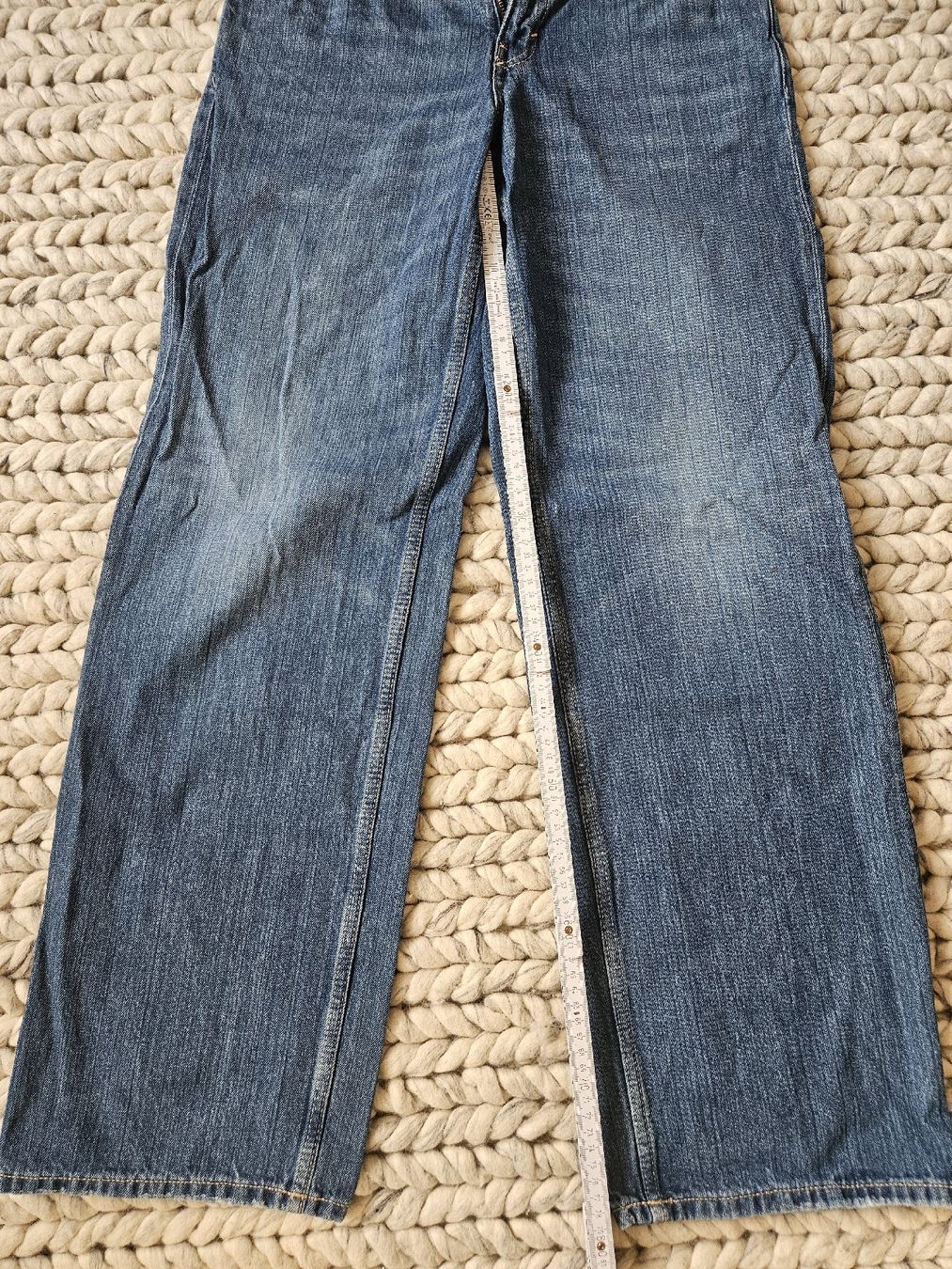 Weekday Jeans: Weekday Jeans, Gr. 28/34 Ample Low Loose – Usato da Wettingen venduto da Sk8ertomda 1