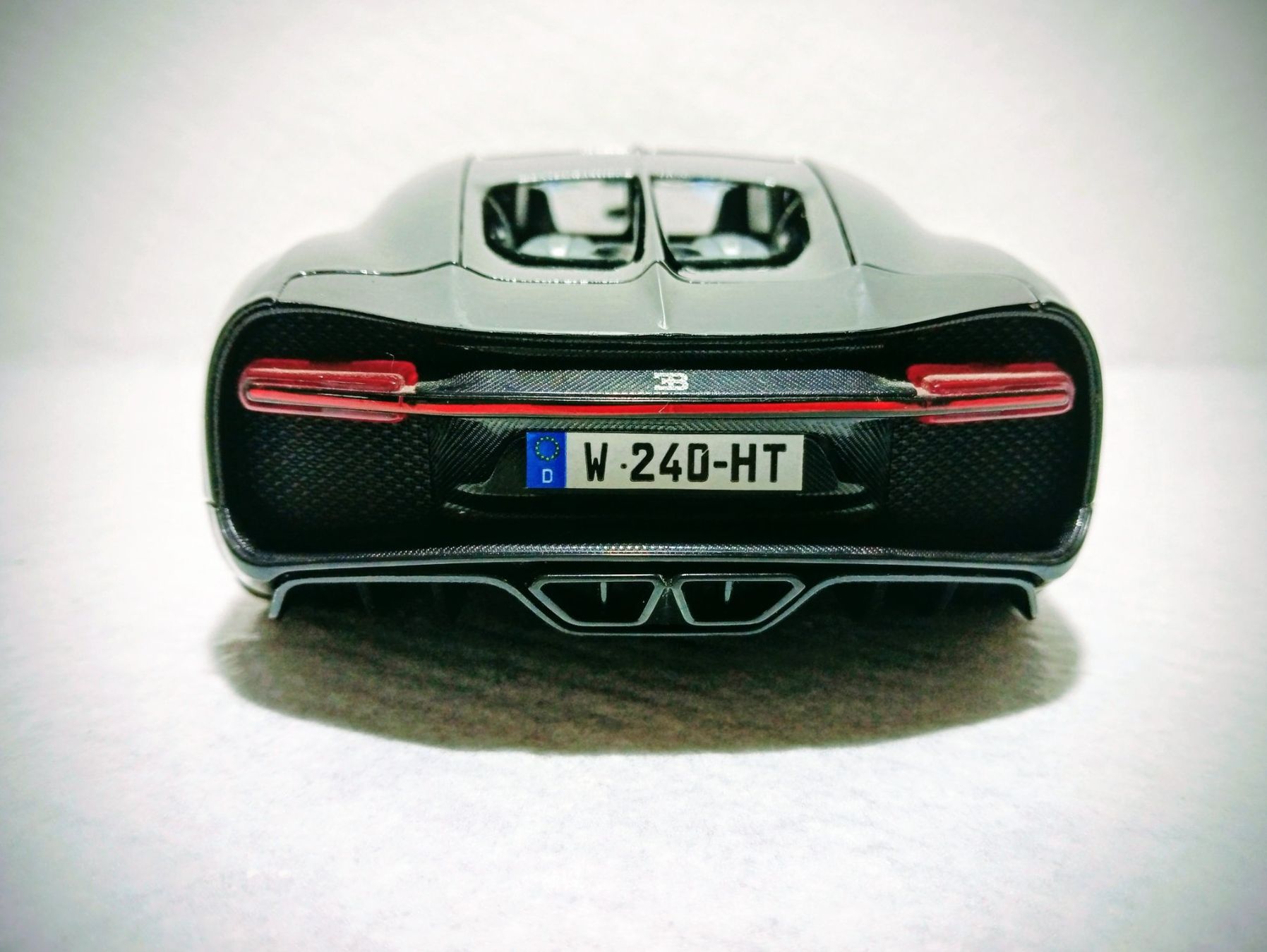 Bburago Modellautos: Bugatti Chiron – Neu (gemäss Beschreibung) aus Huttwil von Secondtrain 2