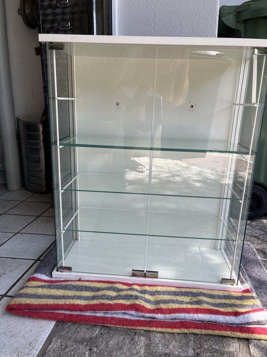 Vetrine: Glasvitrinenschrank – Usato da Küsnacht ZH venduto da mar_5cgq