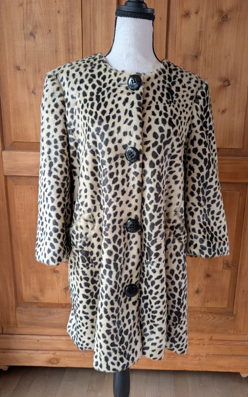 Cappotti: Fake Fur-Kurzmantel Leopard – Usato da Ettingen venduto da Chrisdots