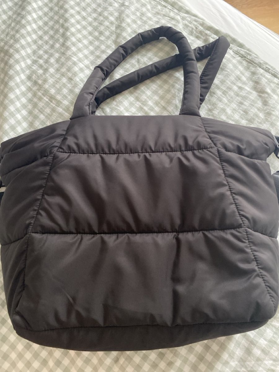 C&A Taschen: C&A puffy (computer) bag – Neu (gemäss Beschreibung) aus Zürich von ove_nw5x