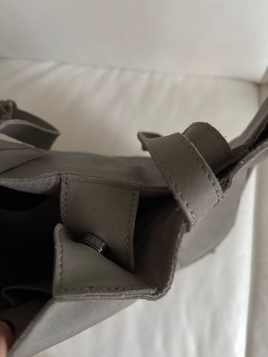 Borse da donna: ZIGN Shopper / Handtasche grau – Usato da Nebikon venduto da Draga25 3