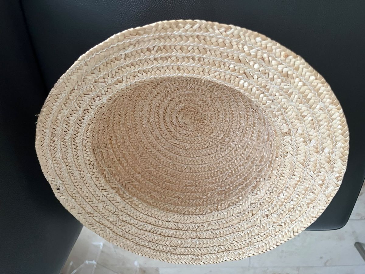 Chapeaux, bonnets & casquettes: Strohhut – D'occasion à Fraubrunnen par amm_7kp6 2