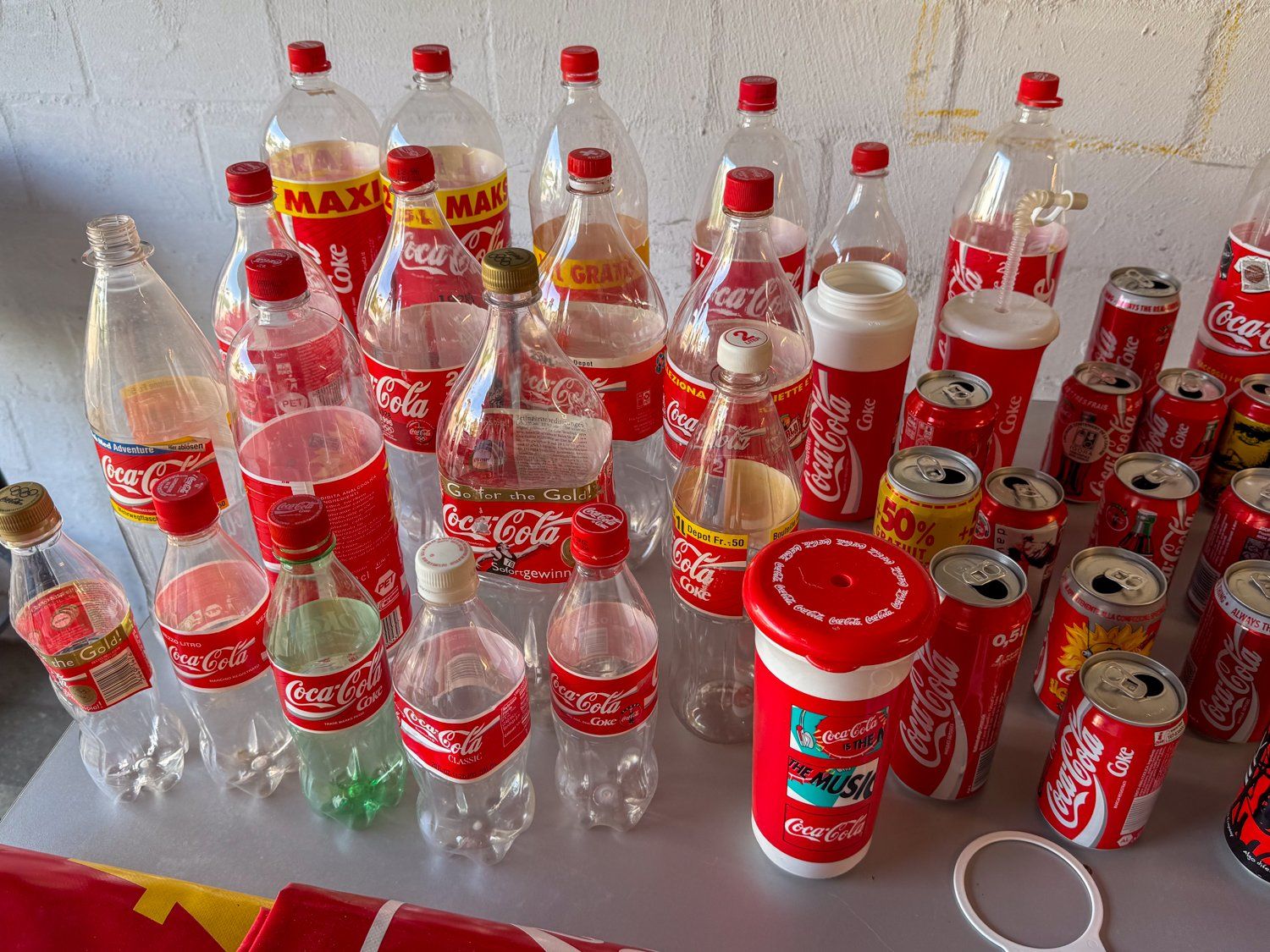 Coca-Cola Altro in Stoviglie & Bicchieri: Coca-Cola Sammlung: Flaschen, Dosen & Banner – Usato da Bülach venduto da sabrista 5