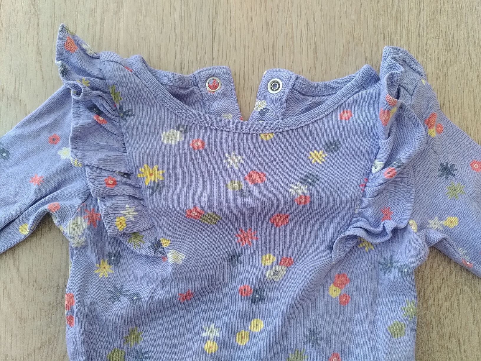Tchibo Biancheria intima: Langarmbody - violett mit Blümchen - Grösse 74  – Usato da Penthaz venduto da ann_l7zt 4