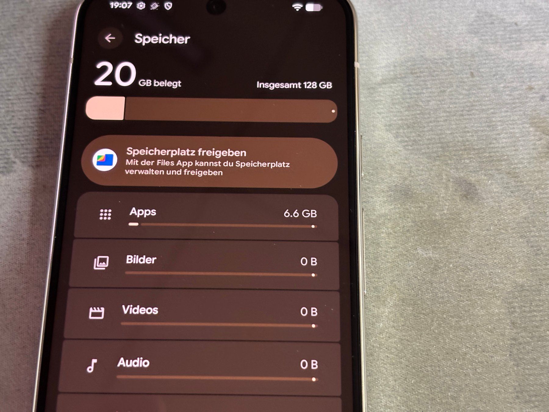 Google Telefoni cellulari / Smartphones: Google Pixel 9 Pro 128Gb#25 – Usato da Au SG venduto da bah_6f5w 3