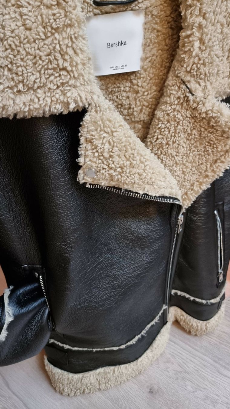 Bershka Giacche: Bikerjacke / Winterjacke / Doubleface Jacke / Kunstleder - L – Usato da Wettingen venduto da JasminL92-2 2