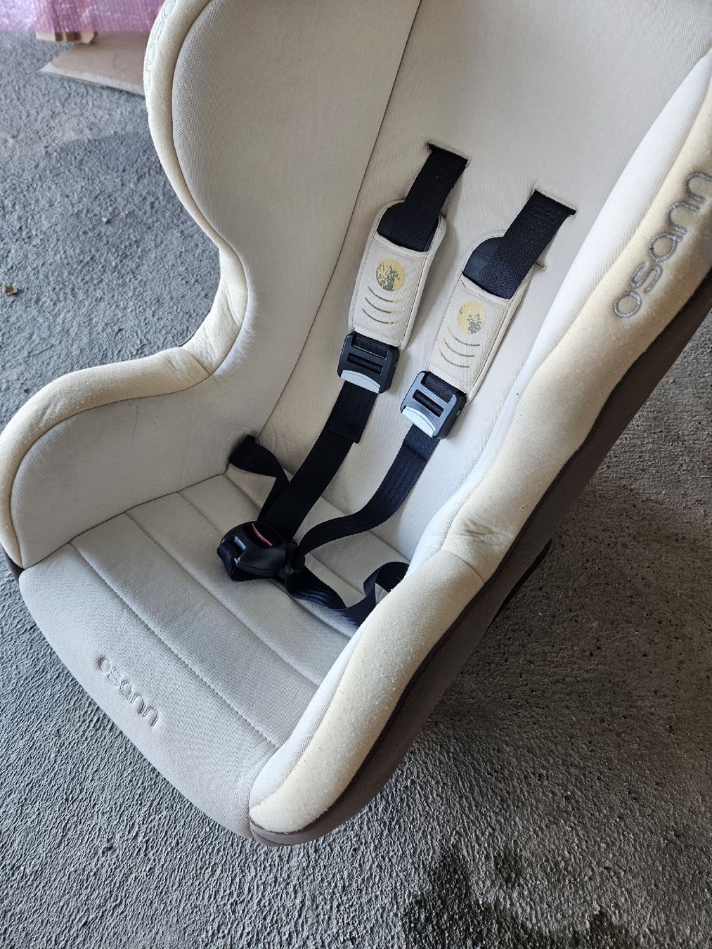 Osann Seggiolini per auto: Kindersitz 9-18kg – Usato da Steckborn venduto da suz_v2v6