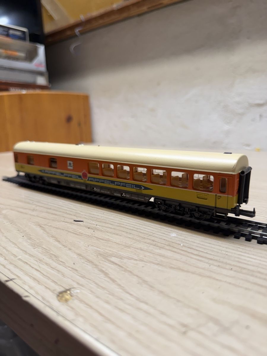 Lima Modellini di ferrovie: Lima Restaurant wagen HO – Usato da Herzogenbuchsee venduto da ioa_zcm6 2