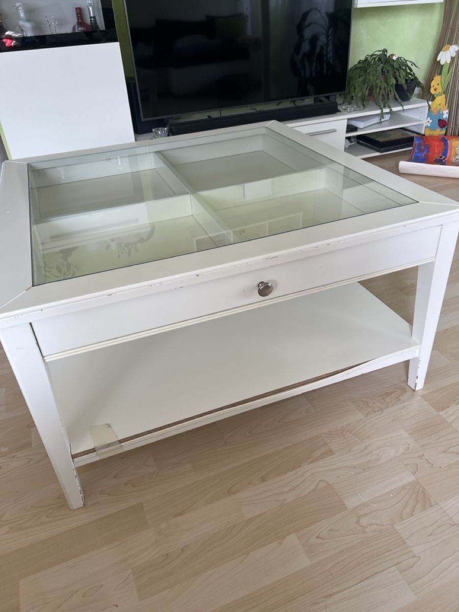 Ikea Tavoli: Ikea Liatorp Salontisch mit Glasplatte – Usato da Zürich venduto da ej_01 3