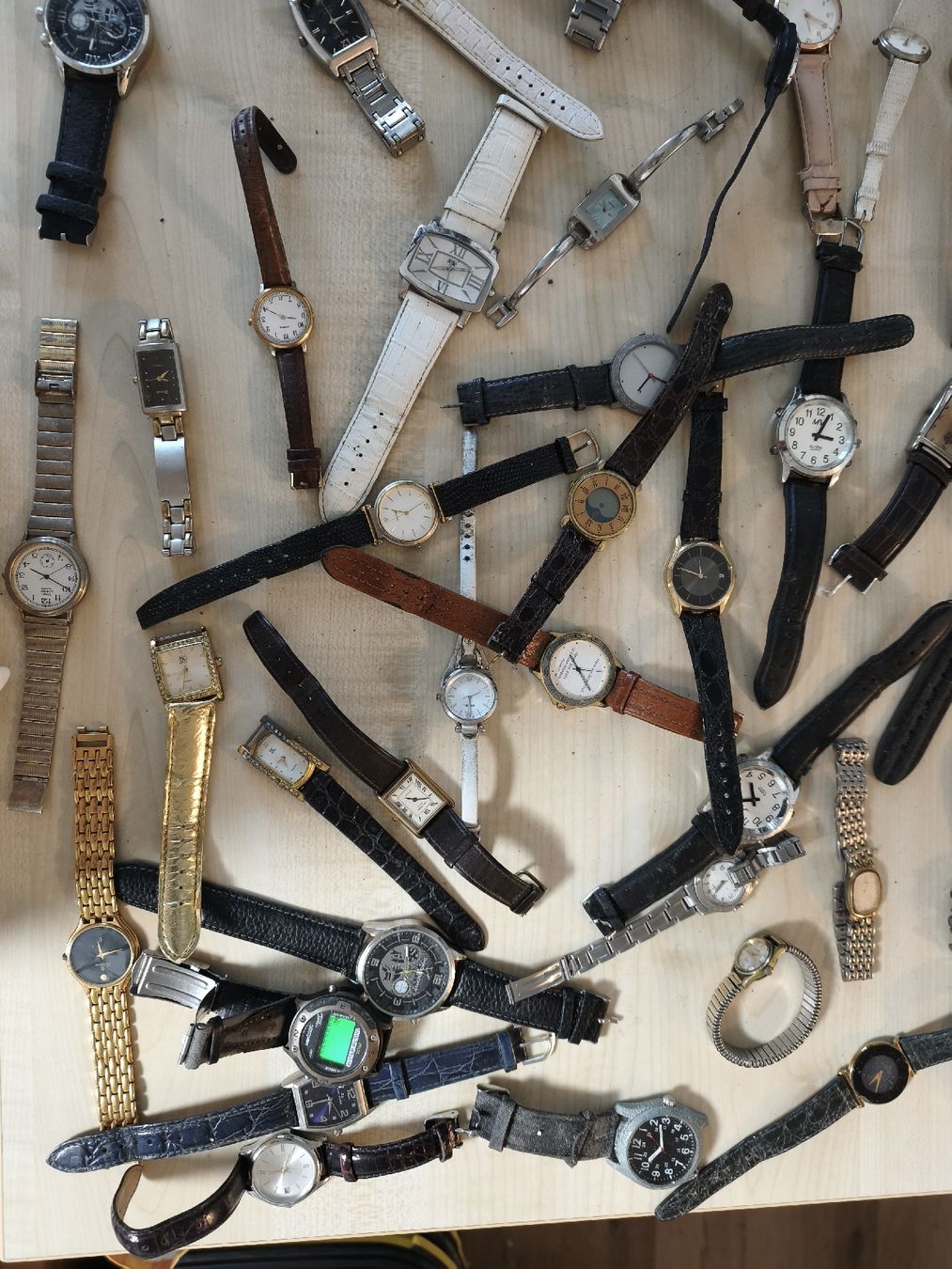 Uhren: Armbanduhr  – Gebraucht aus Kreuzlingen von dad_9x7b 7
