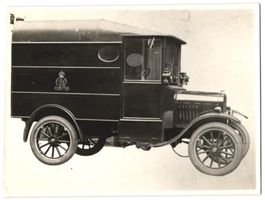 Fotografie Bus des General Post Office d