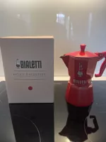 Bialetti Moka Exclusive Espresso Maker rot