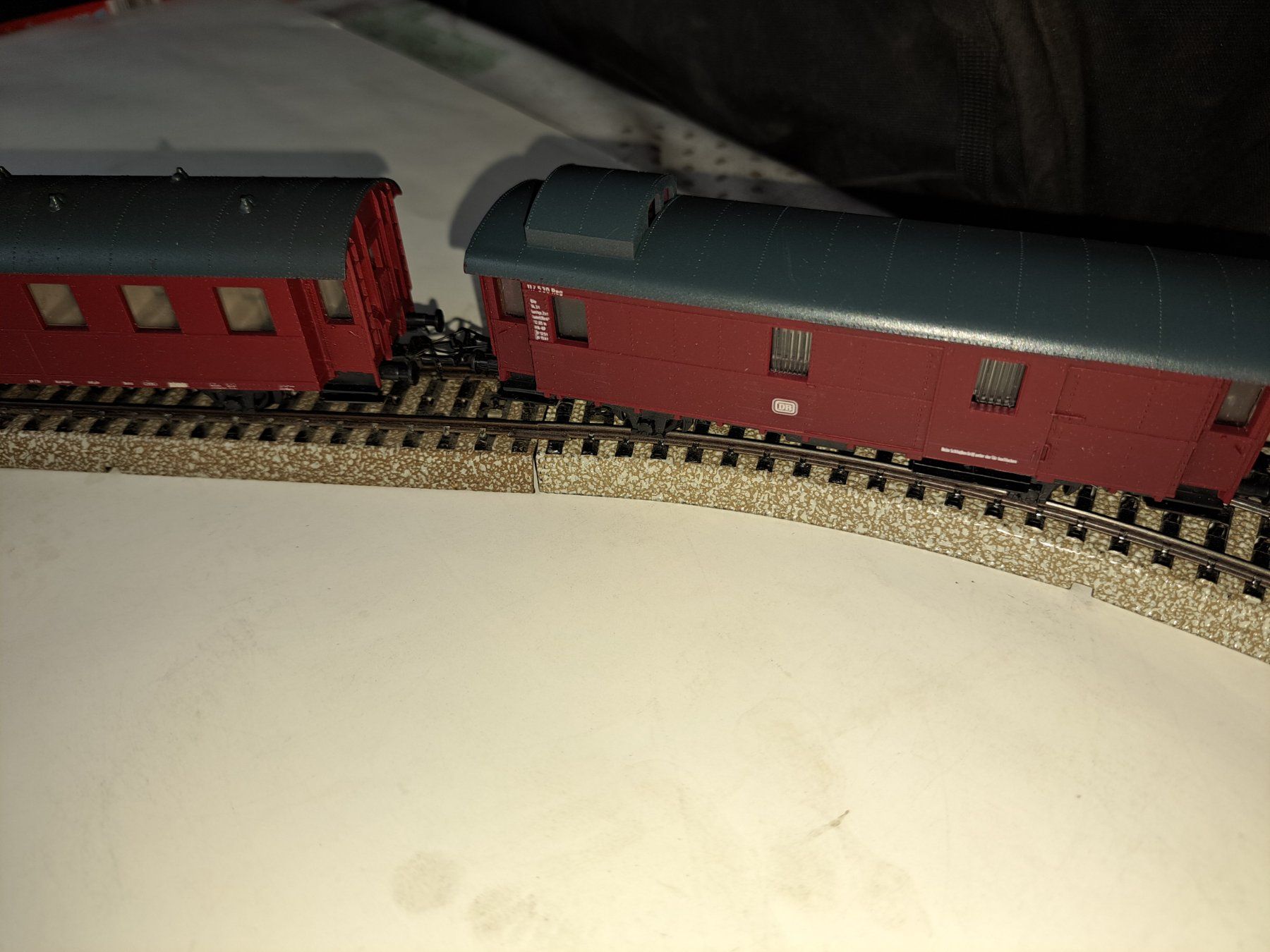 Piko Modelleisenbahnen: Donnerbüchsen der DB von Piko – Gebraucht aus Schwanden GL von roerich20 4