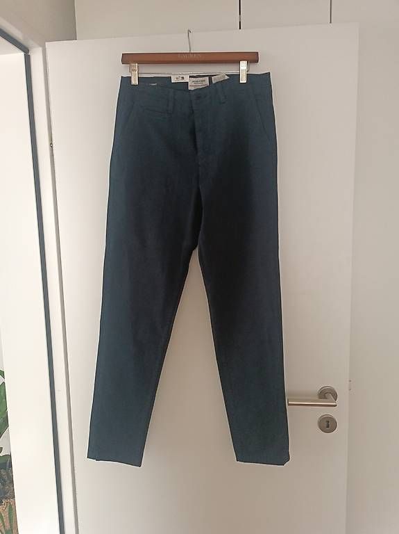 Pantaloni: Jack & Jones Blaue Hose W30 L32 – Usato da Uster venduto da carolin.z
