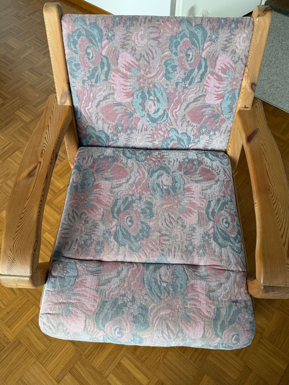 Poltrone: Sessel - Linth - Holz - Rauch und Tierfrei – Usato da Fällanden venduto da CapShop 6