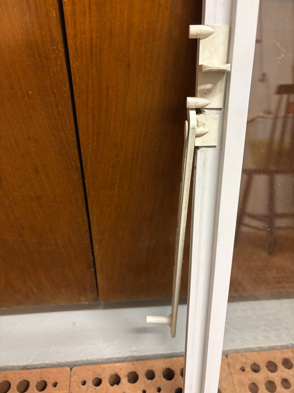 Finestre: Zwei Kipp-Fenster – Usato da Muri AG venduto da Cadillac_Swiss 1