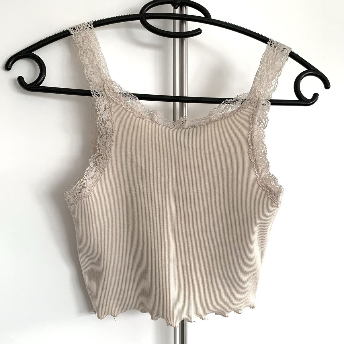 Top: Spitzen Crop-Tops – Usato da Düdingen venduto da Hiron_o7 7