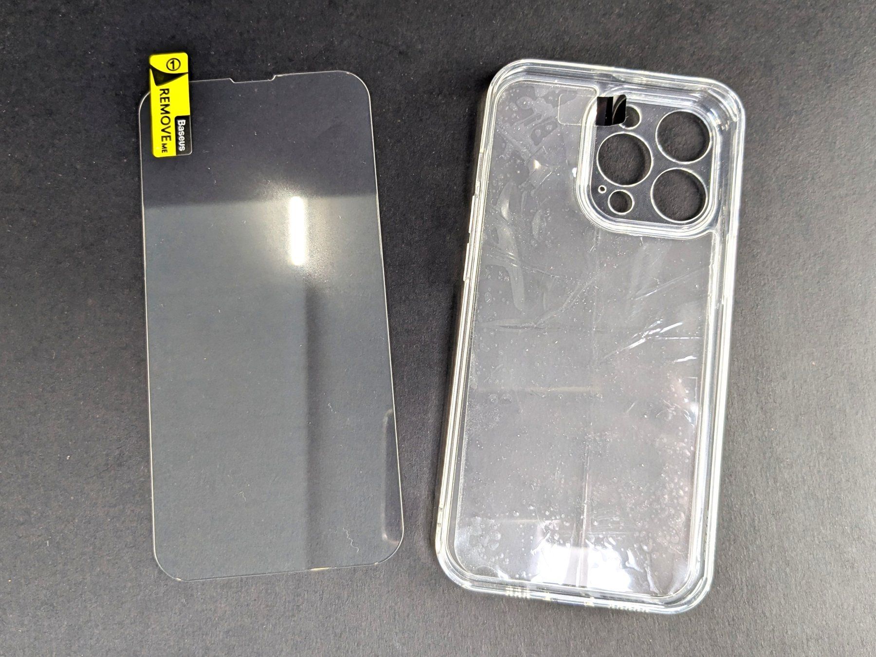 Baseus Cover & Protezioni schermo: BASEUS Cover und Glas iPhone 13 Pro – Nuovo (secondo la descrizione) da Dintikon venduto da Restwert_Dintikon 1
