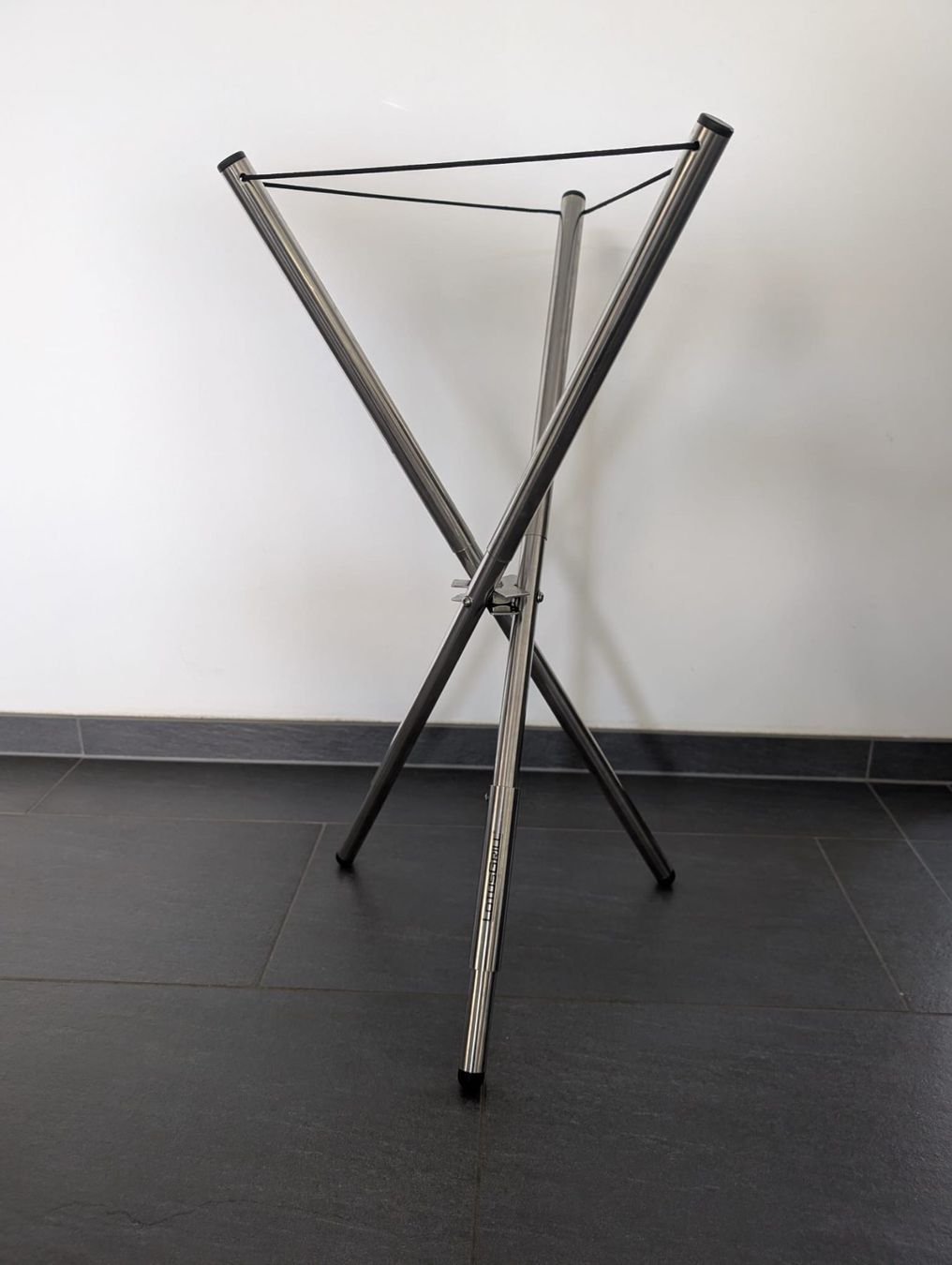 Lotusgrill Grills: Lotusgrill Universal Stand – Gebraucht aus Zollikofen von Larsson