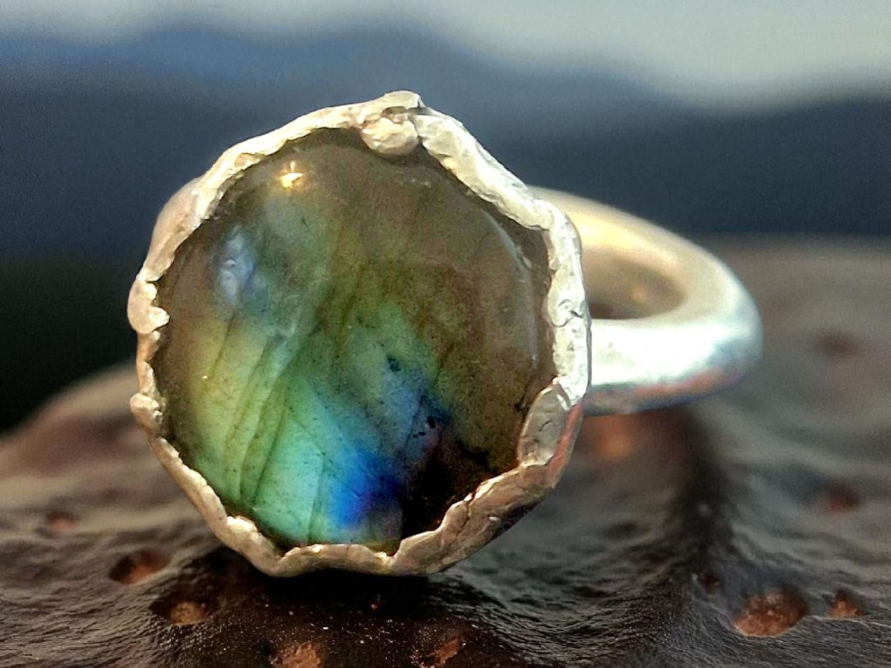 Bagues: Statement-Ring Silber 960 mit Labradorit – Neuf avec emballage d'origine à Aarau par Schmuckhoehle_MD 1