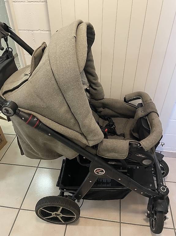Hartan Kinderwagen: Kinderwagen Hartan – Gebraucht aus Kleindöttingen von Sandrasueneli 2