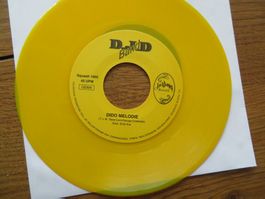 D.J D. Band - 1005 - Gelbe Vinyl Rarität -Top Zustand