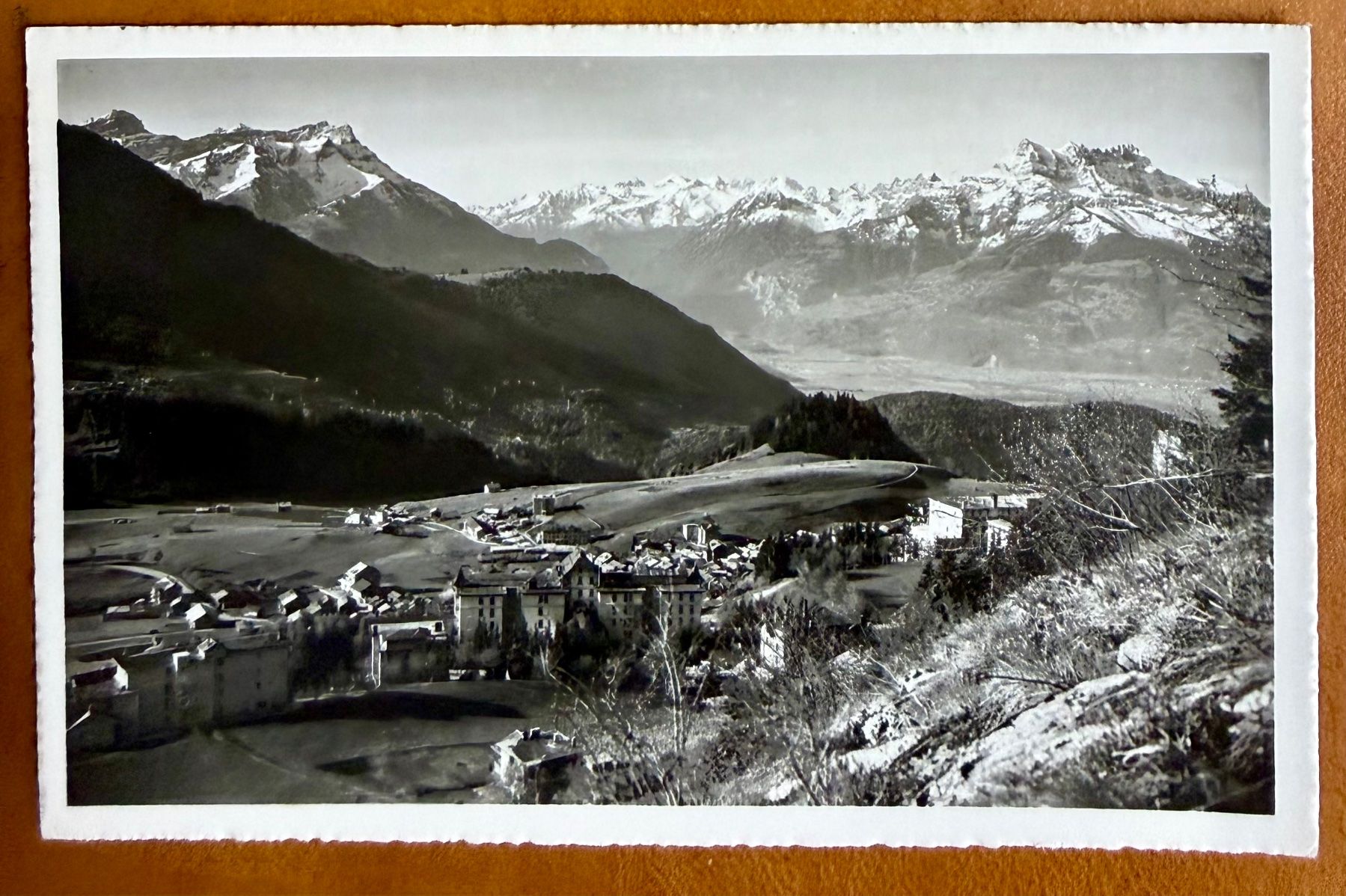Cartoline postali: Leysin - Panorama 1960 – Usato da Lutry venduto da Ediego