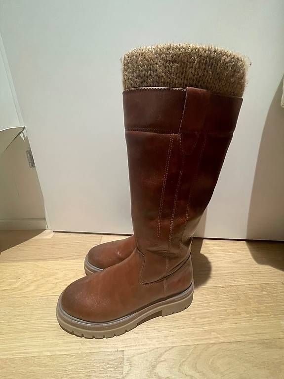 Chaussures femmes:  Braune Stiefel/Boots – Neuf avec emballage d'origine à Spreitenbach par sam_l5fj