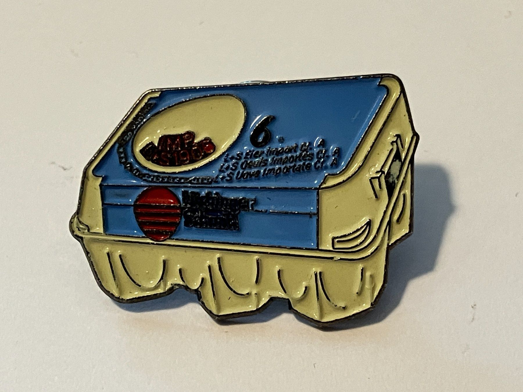 Placchette & Badge: 1 Pin Eier Schachtel – Usato da Basel venduto da djwwpp