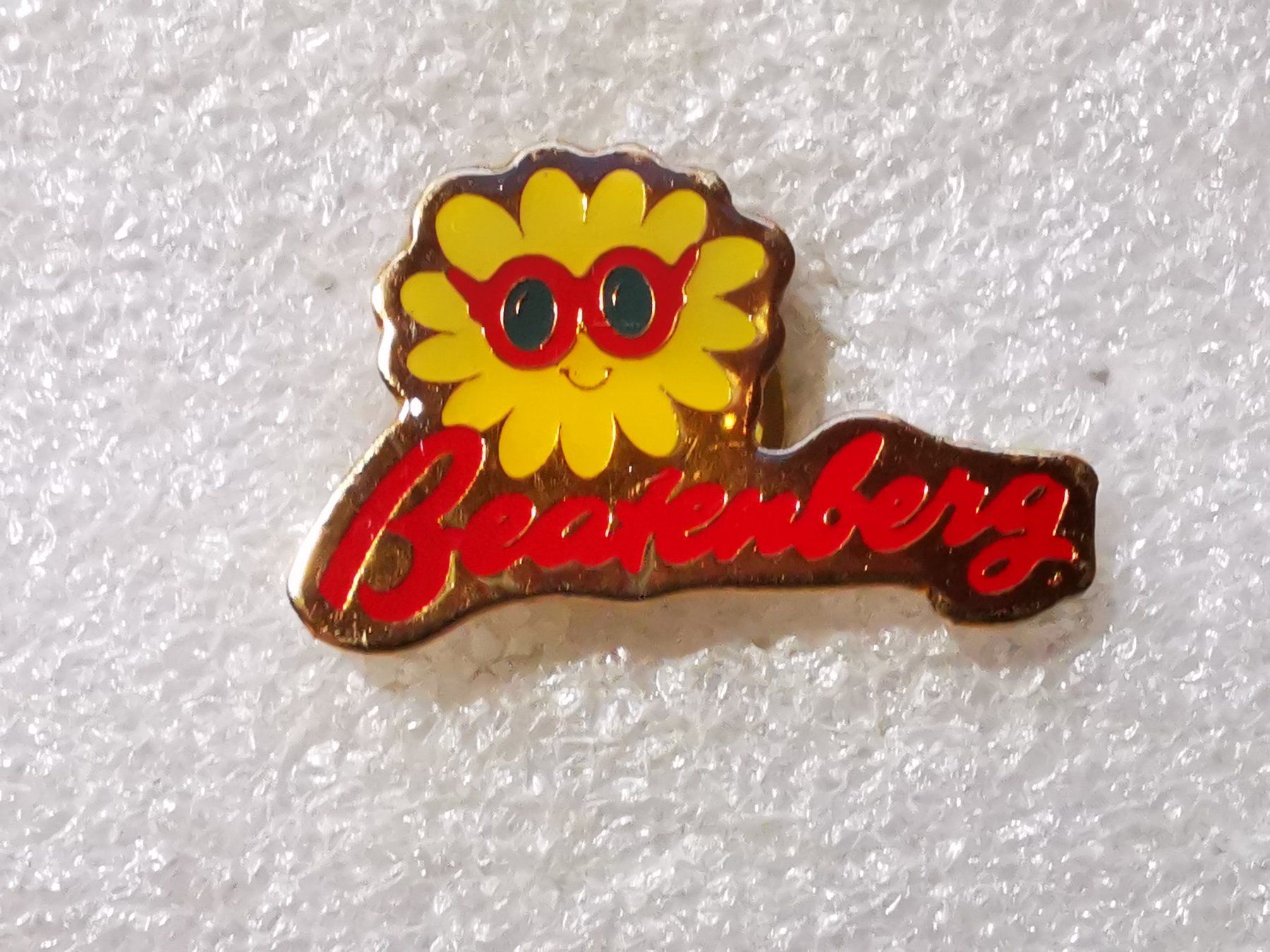 Placchette & Badge: Ansteckpin 54: Beatenberg – Usato da Oppligen venduto da Pin-Fall-Shop