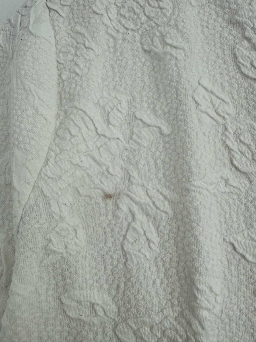 H&M Top: Weisses Oberteil mit Blumenmuster Grösse XS H&M – Usato da St. Gallen venduto da nikolasbong 2