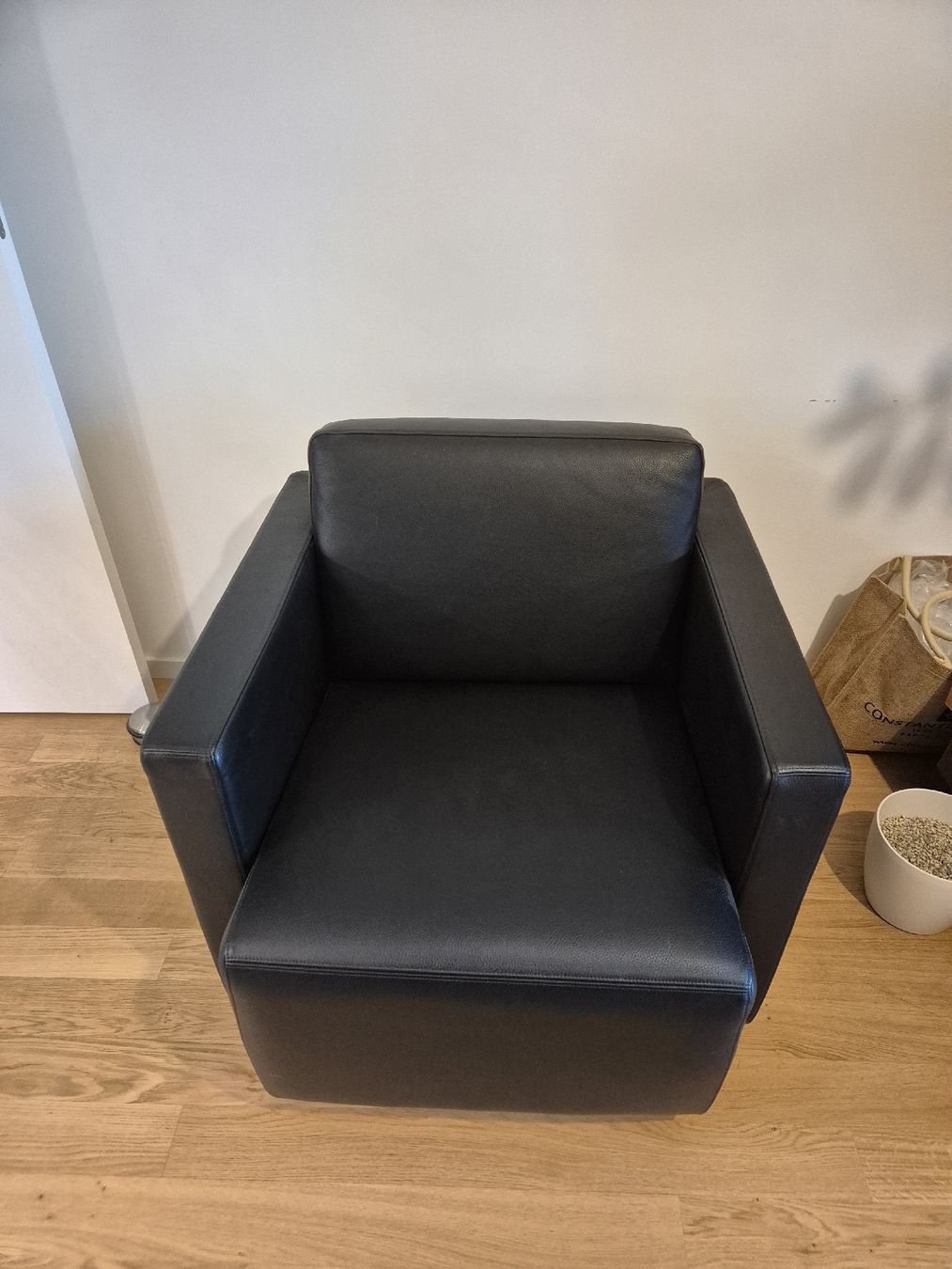 Knoll Fauteuils: Ledersessel Walter Knoll – D'occasion à Uster par LaffyTaffy