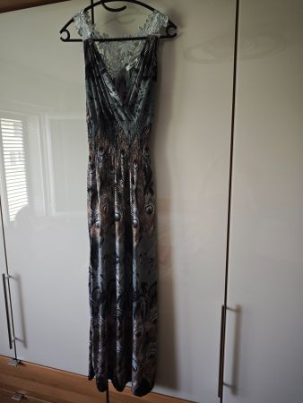 Sommerliches Maxikleid, Pfauenmuster, Grösse S/M, Top!