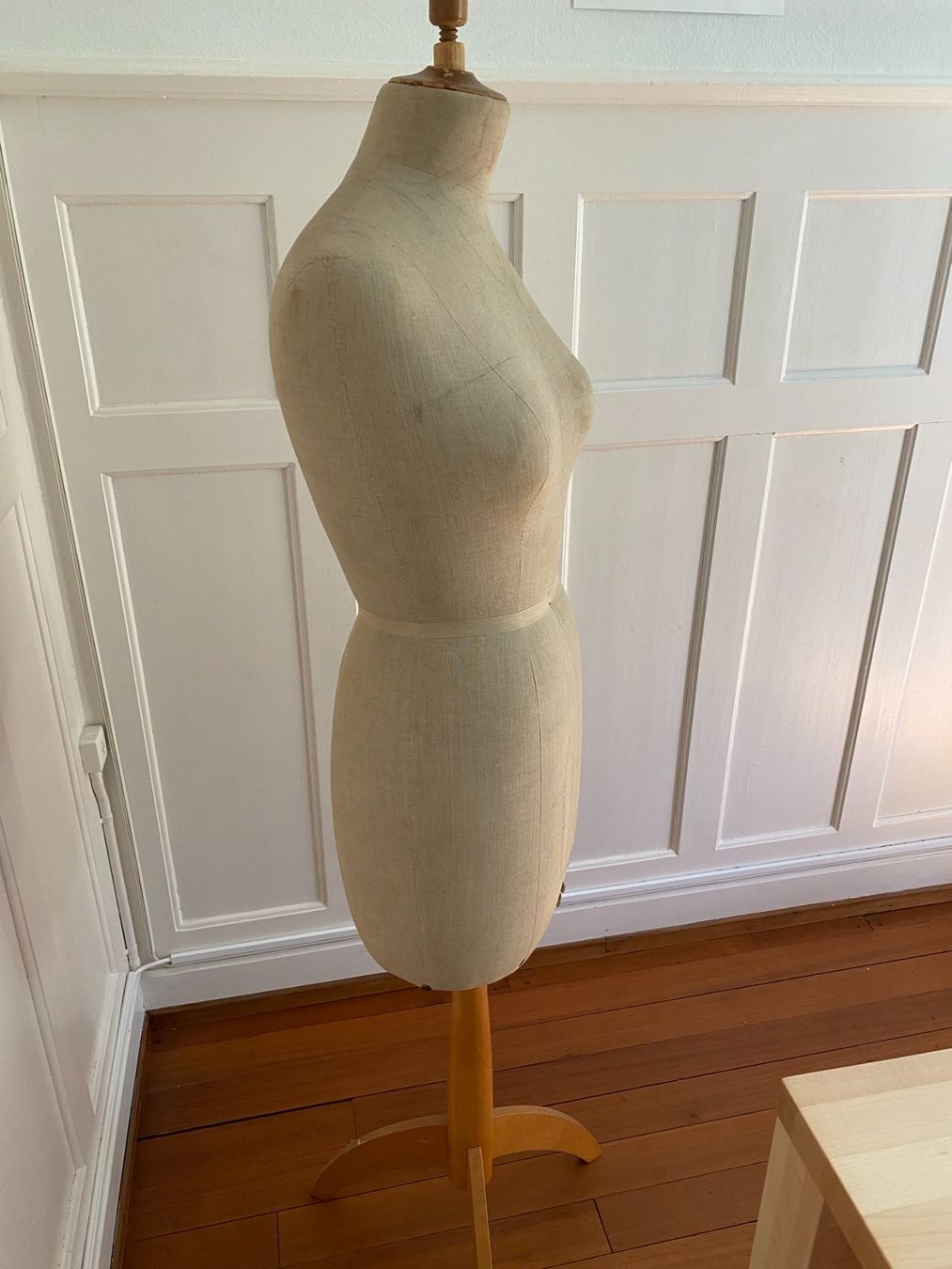 Statuette: Antike Schneiderbüste, Grösse 40 – Usato da St. Gallen venduto da Ildefons 1