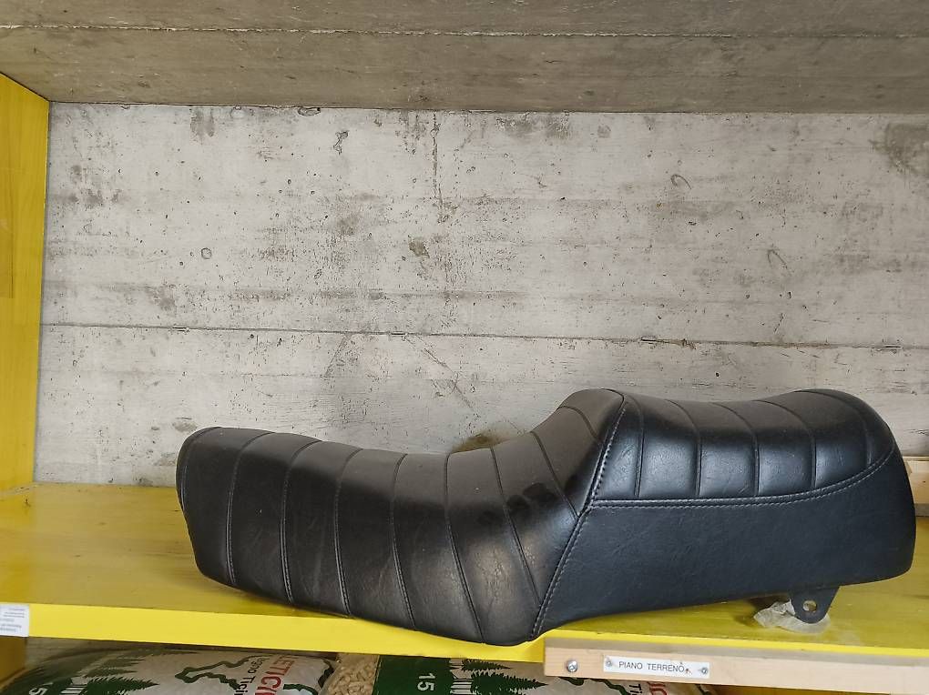 Autres: Honda 125 scrambler  – D'occasion à Breno par Paterk 3
