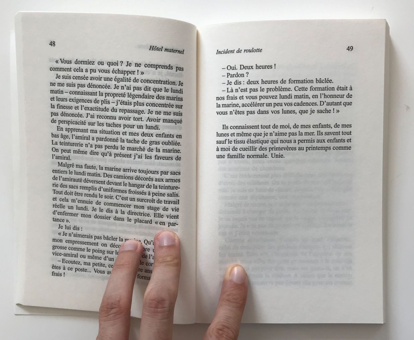 Bücher: Hôtel maternel - Le Drian – Gebraucht aus Biel/Bienne von granitod 2