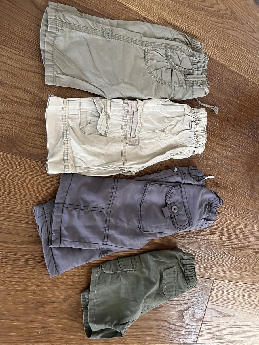 Pantaloni: 4 x Hose Baby Größe 68 – Usato da Wolfwil venduto da NewGirl 7