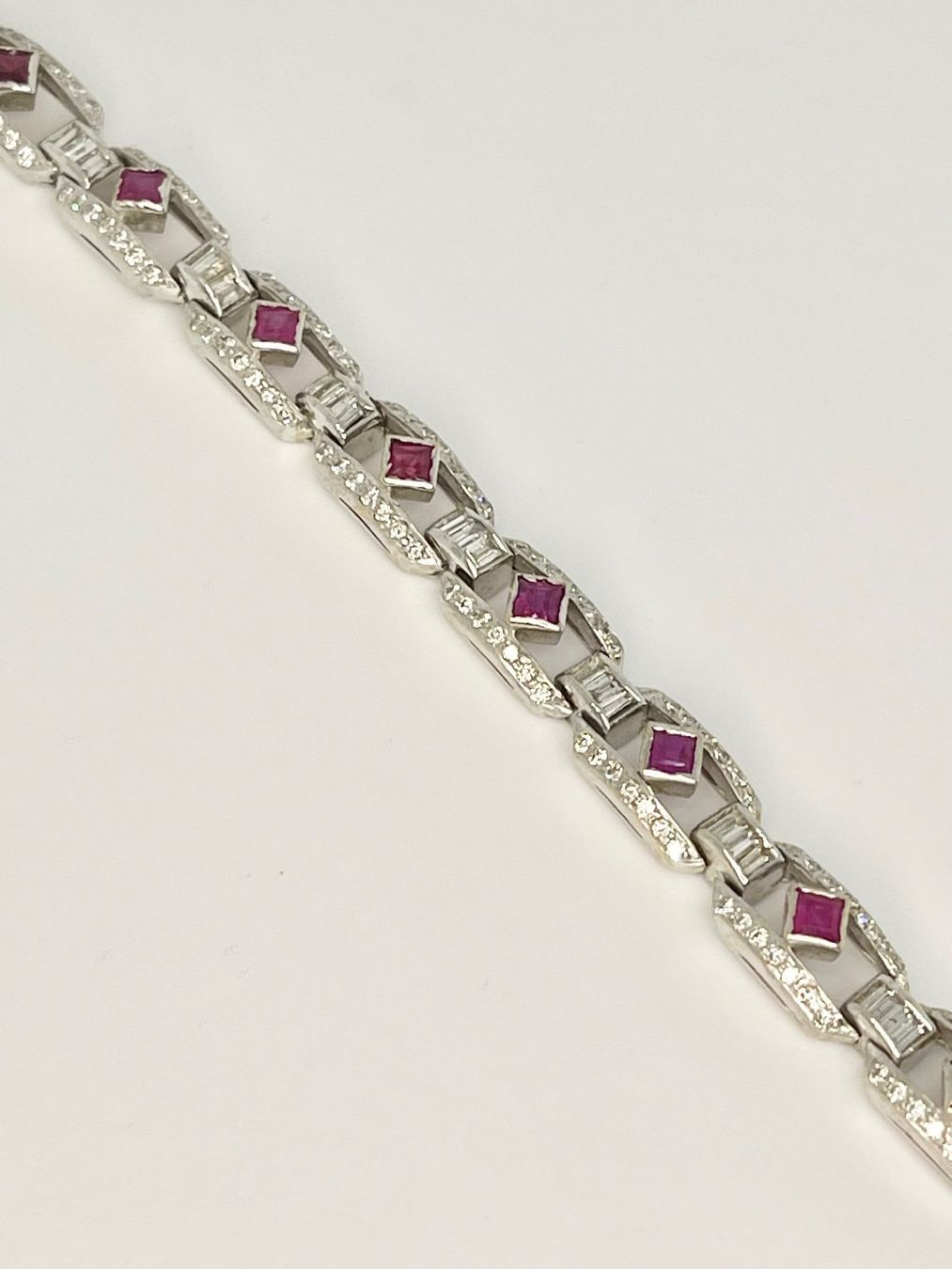 Bracciali & Braccialetti: Bracciale Tennis Tiffany diamanti e rubini – Usato da Lugano venduto da Superstudiolugano