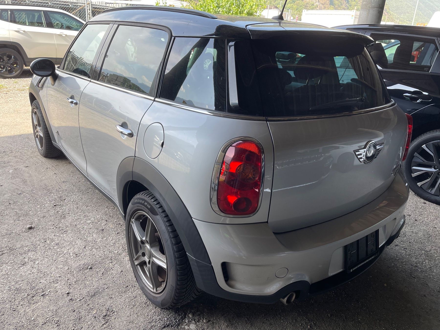 Mini Autos: Mini Cooper Countryman – D'occasion à Lugano par Cbr840328 2