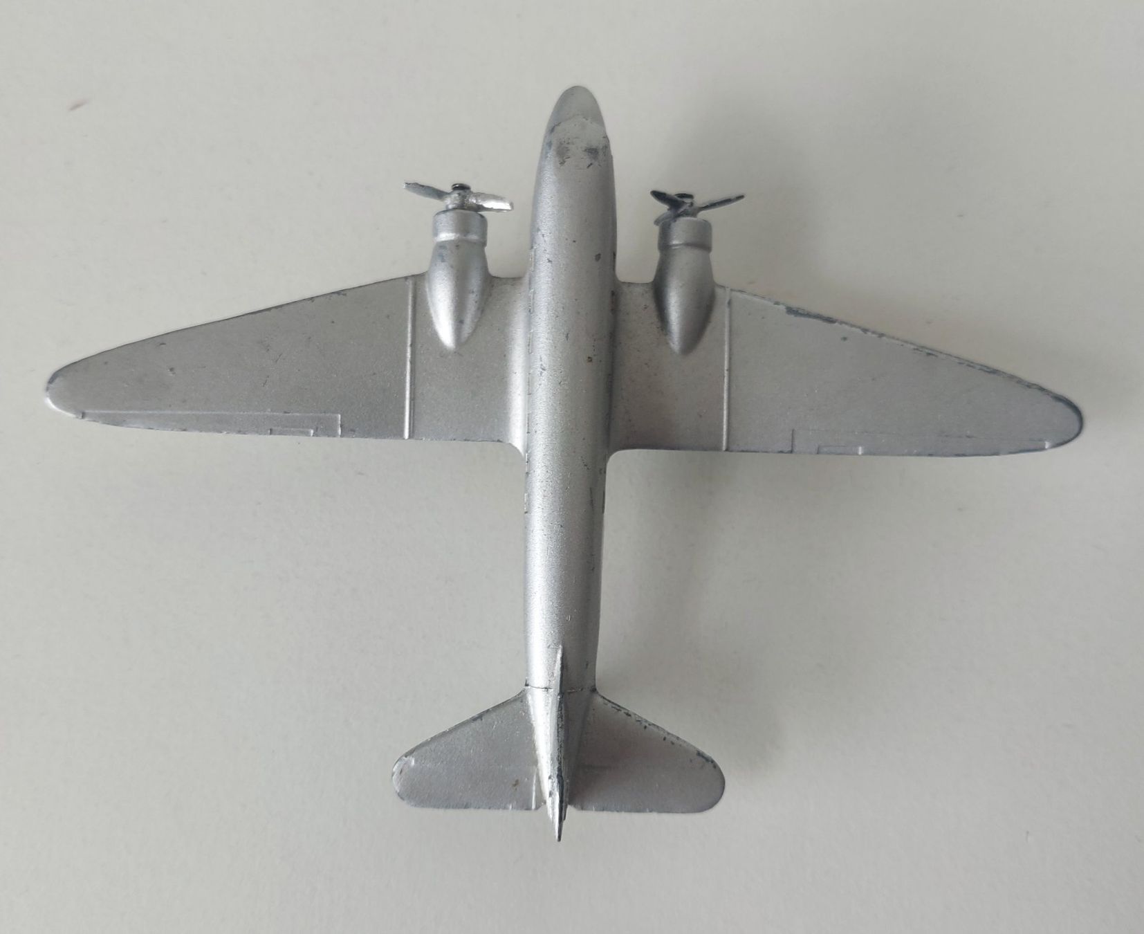 Spielzeuge: Bühler Flugzeug Swissair DC 3  Flieger – Gebraucht aus Schenkon von Elbarto007 4