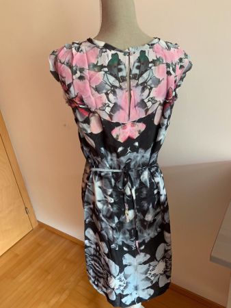 IN WEAR - Traumkleid Grösse 38