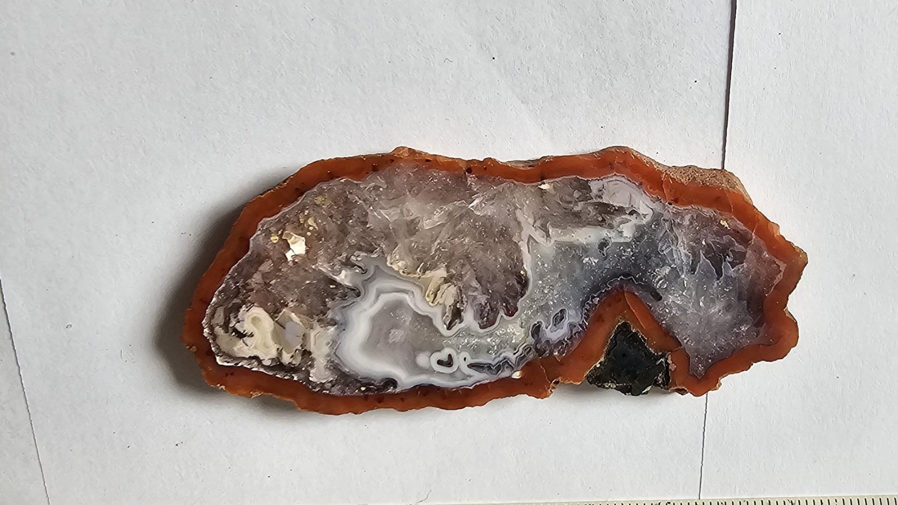 Mineralien & Heilsteine: Red Agate Slice with Quartz Druzy Specimen – Gebraucht aus St-Légier-Chiésaz von nig_dk7p