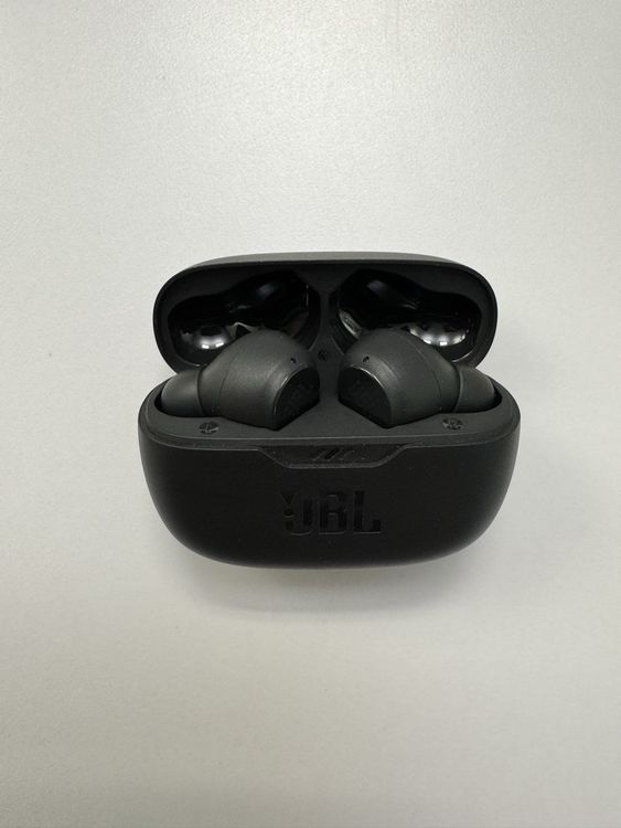JBL Wave Beam Black Wireless Earbuds - Like New Condition! 4