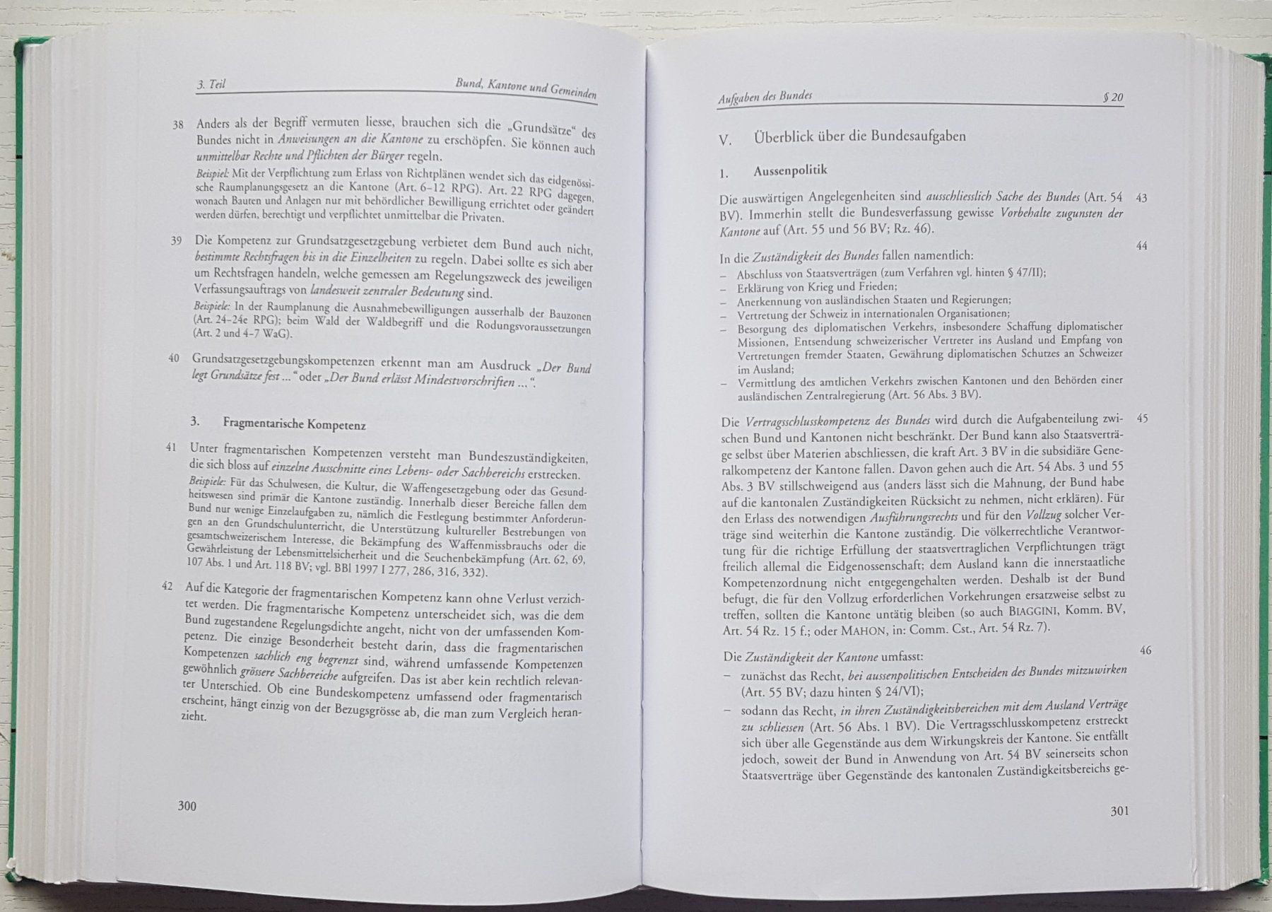 Bücher: Staatsrecht der Schweizerischen Eidgenossenschaft (2016) – Gebraucht aus Bern von Mattthias 5