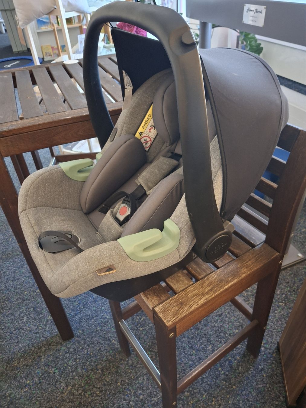 ABC Design Auto-Kindersitze: Babyschale Grau guter Zustand – Gebraucht aus Niederbipp von KiddyBoerse 1