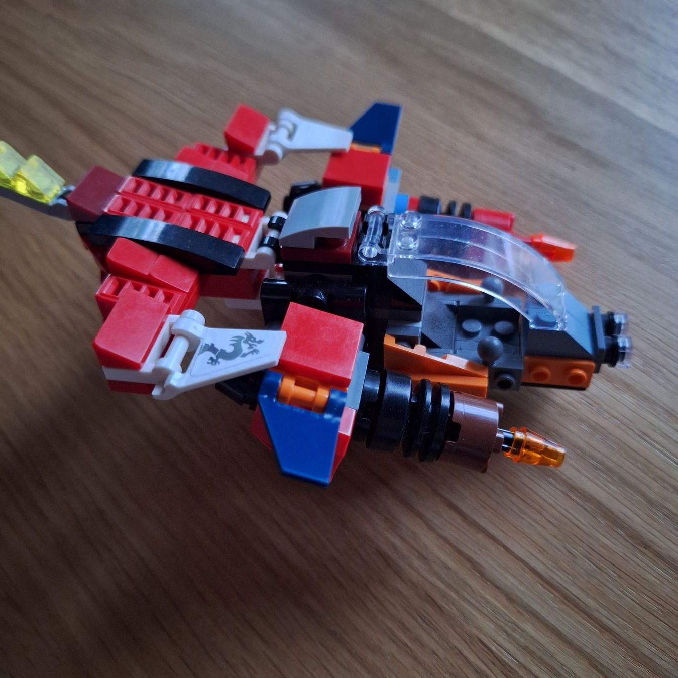 Lego Giocattoli: LEGO Raumschiff Flugobjekt gebraucht rot bunt – Usato da Hettenschwil venduto da Schneuggi2