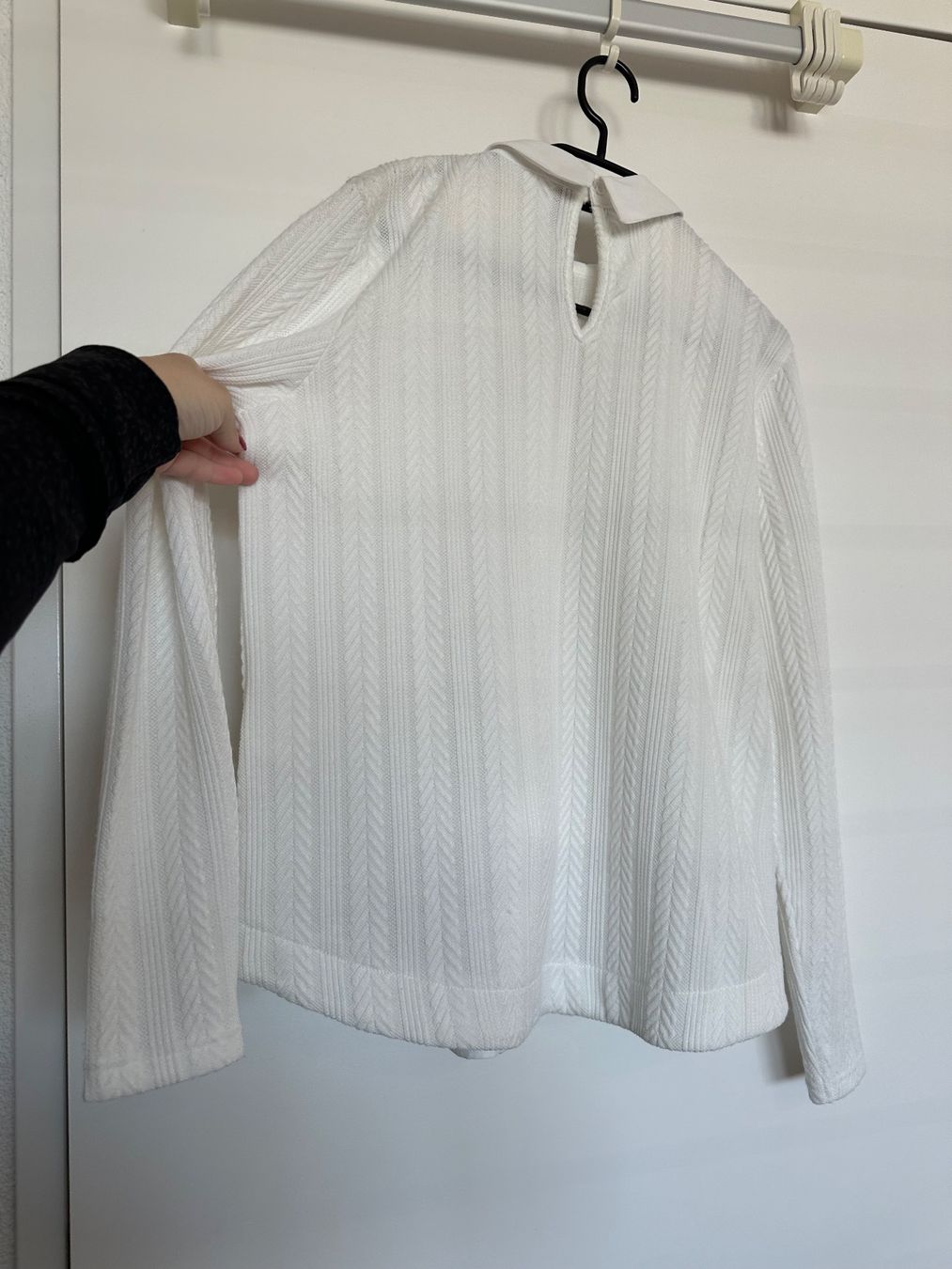 Pullover & Sweatshirts: Damenpullover weiss Strick & Bluse - S/M - NEU! – Neu und originalverpackt aus Pfäffikon SZ von ansyyy 3