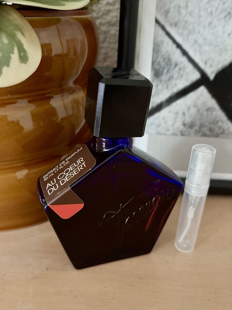 Profumi & Eau de Toilette: Au Coeur du Desert Tauer 1.5ml – Usato da Bern venduto da Nspc