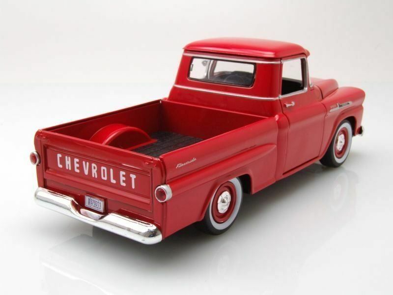 Chevrolet Modellini d'auto: Chevrolet Apache Fleetside Pick Up 1958 rot      1:24 – Nuovo e nell'imballaggio originale da Gerlafingen venduto da espero88 1